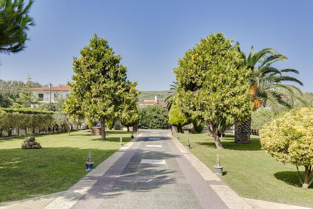 Villa Nefeli - Akti Salonikiou A Áyios Nikólaos Exterior foto